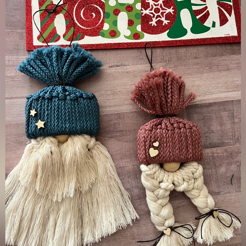 CHRISTMAS GNOMES SET FOR SEASON DECORATION HANDMADE MACRAME ORNAMENTS - Picture 3 of 13